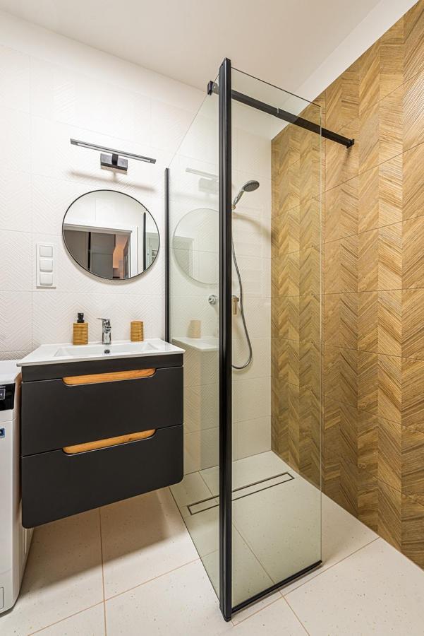 Cubic Home Rumia Exterior foto